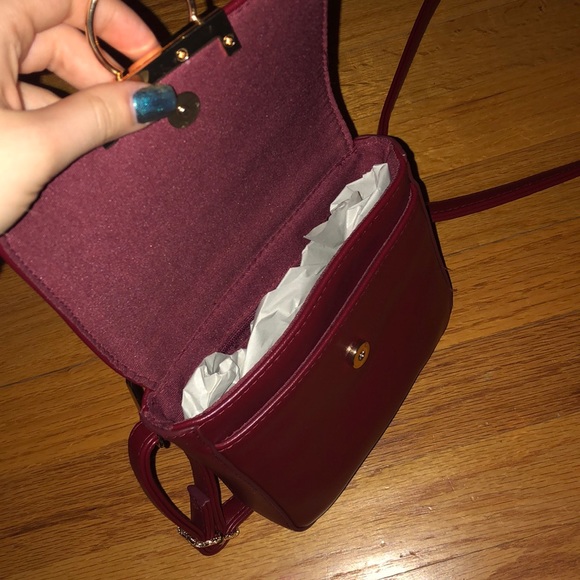 Red leather Crossbody bag - Picture 3 of 3